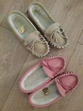 FANTASTIC VALUE - HANDMADE QUALITY SHEEPSKIN SLIPPERS WITH RUBBER SOLE