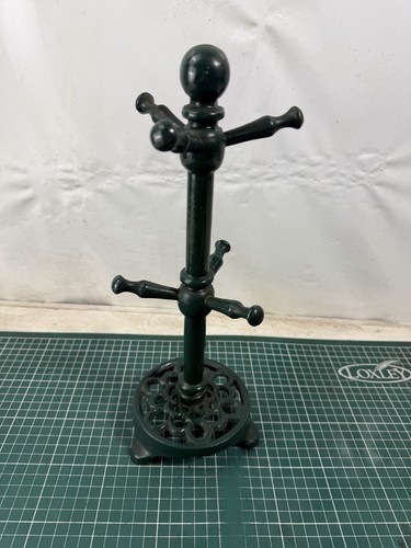 Vintage cast iron mug - cast,