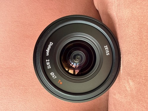 Carl zeiss touit - 12mm, for
