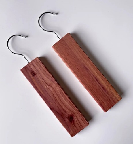 Red cedar blocks - cedar, with