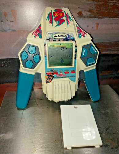 Vintage 1998 tiger electronics - tiger,