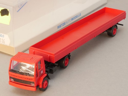 Rietze 60116 ford fire truck - ford,
