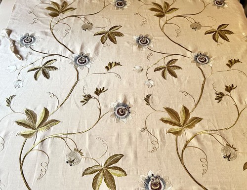 Sanderson passion vine - sanderson,