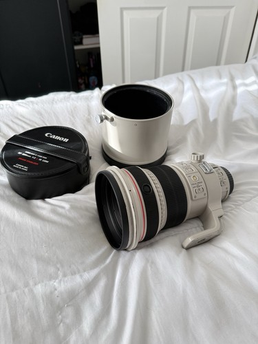 Canon 200mm is - ef, l