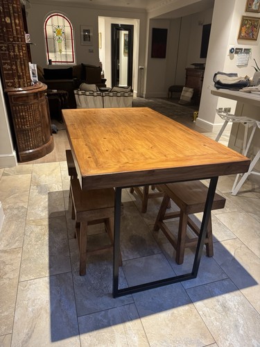 Pine table - ,