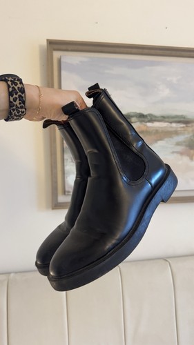 Black matte chelsea riding - black,