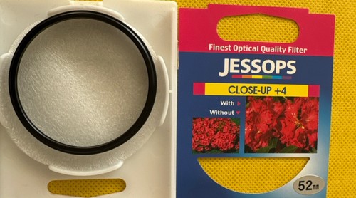Jessops close up - +4,
