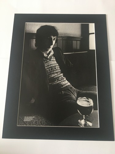 Pete townshend mounted picture - townshend-mounted,