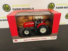 UNIVERSAL HOBBIES 6474 1:32 SCALE MASSEY FERGUSON 7495 LIMITED EDITION