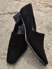 Russell And Bromley Stuart Weitzman Shoes UK 6 Black Suede Court Heels