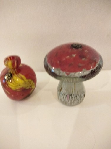 Phoenician toadstool and - phoenician,