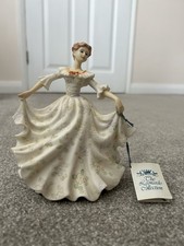 Antique -  Porcelain Leonardo Collection Figurine Olivia
