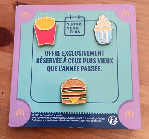 Mcdonald happy meal pin - 3,
