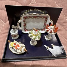 12th SCALE REUTTER PORCELAIN