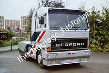 Thh truck photos bedford tm - thh, tm.
