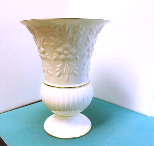 Aynsley fine bone china - aynsley,