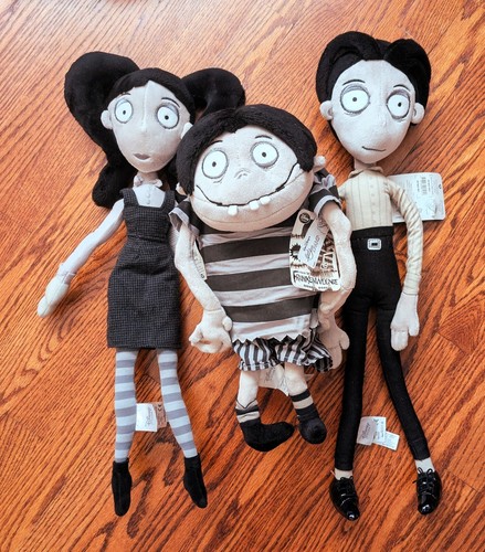 Nwt rare disney store - nwt,