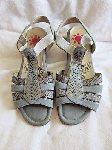 Pavers size relife shoes - pavers,
