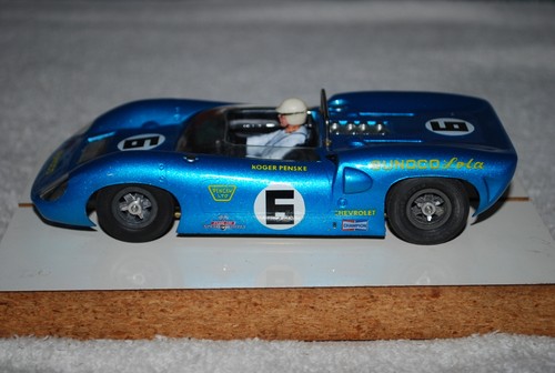 Lola 70 slot car - 1/24,