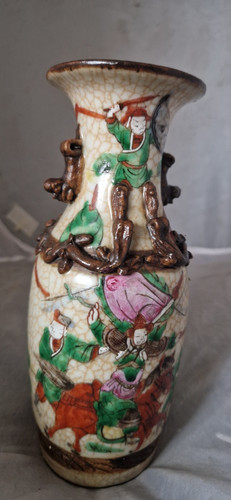 Chinese vase battle - vase,