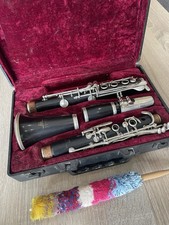 Boosey and Hawkes 2-20 Series Bb Clarinet Grenadilla with Case