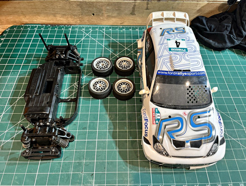 Tamiya tgs ford - focus, rs