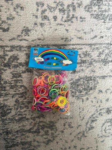 Pack 600 loom bands - of,