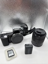Sony Nex-5 14.2MP Camera