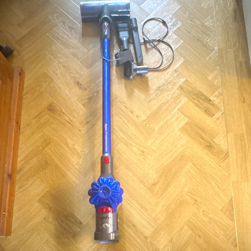 Dyson motorhead plus - v7,