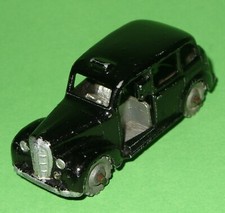 Budgie Miniatures / No.13 Austin FX3 Taxi Cab