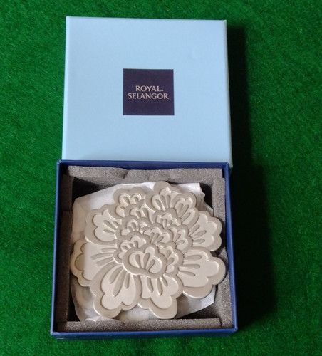 Royal selangor pewter - selangor, floral