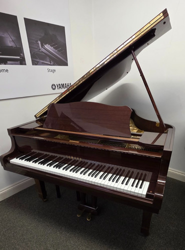 Pre owned yamaha - g2, grand
