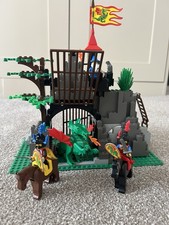 LEGO 6076 Dark Dragon's Den Building Kit - Castle Theme Dragon Knights Inc Flag