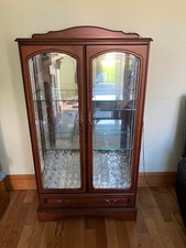 Rossmore Vermont Cherry Two Door Display Unit With Drawer