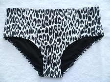 LADIES TU BNWOT SIZE 16 BLACK & WHITE BIKINI BRIEF BOTTOM