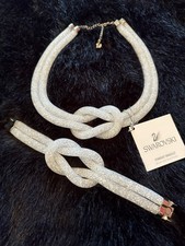 BNIB Stunning Swarovski White