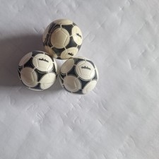 Subbuteo White Tango Balls 61205 X 3 Balls