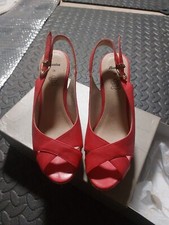 Bata Size 39 Leather Red/coral