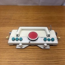 Empisal Knitmaster Knitting