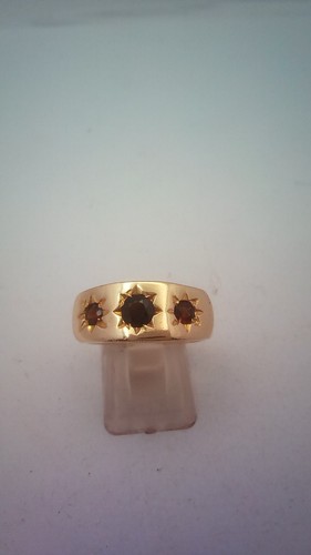 Vintage gold three - ct,