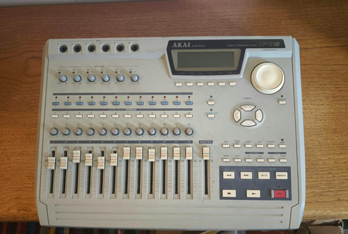 Akai dps12 track - -, digital