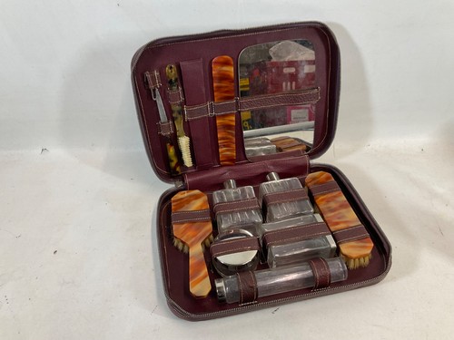 Vintage travel grooming vanity - travel,
