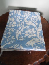 PALE BLUE AND IVORY SHOT SILK