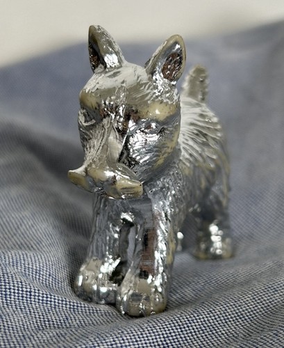 Silver tone plastic - tone, scottie