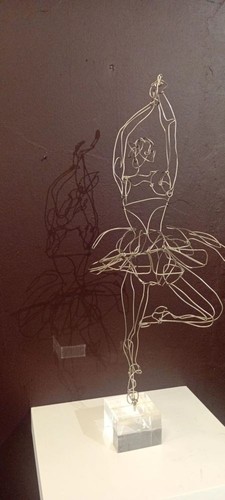 Ballerina wire sculpture - ,