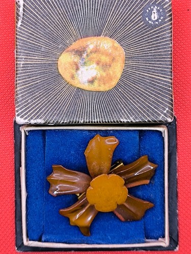 Amber pin brooch - amber,