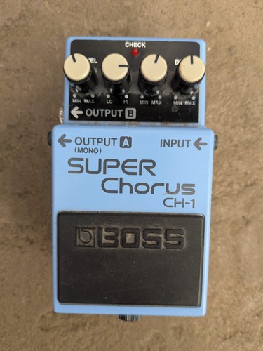 Boss super chorus pedal - super,