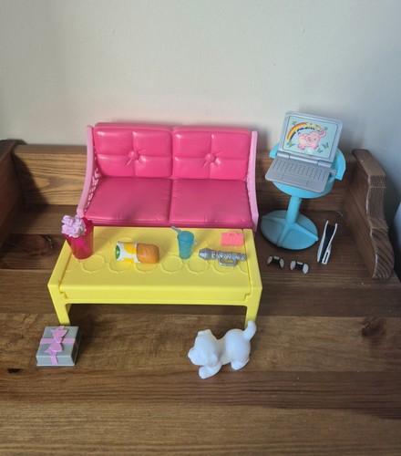 Barbie dolls living - living, room