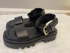 Zara Leather Chunky Ankle Strap Sandals. 37/4