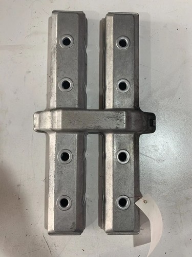 Genuine yamaha valve cover - genuine,